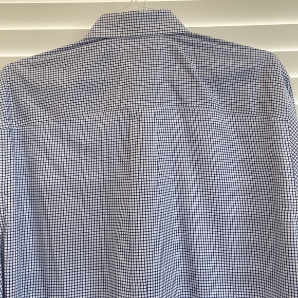 Cutter & Buck Vivid Blue and White Checked Long Sleeve Casual Shirt sz. Large - Picture 8 of 11